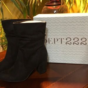 NWT & OB Dept222 Tanaya Black Boots
